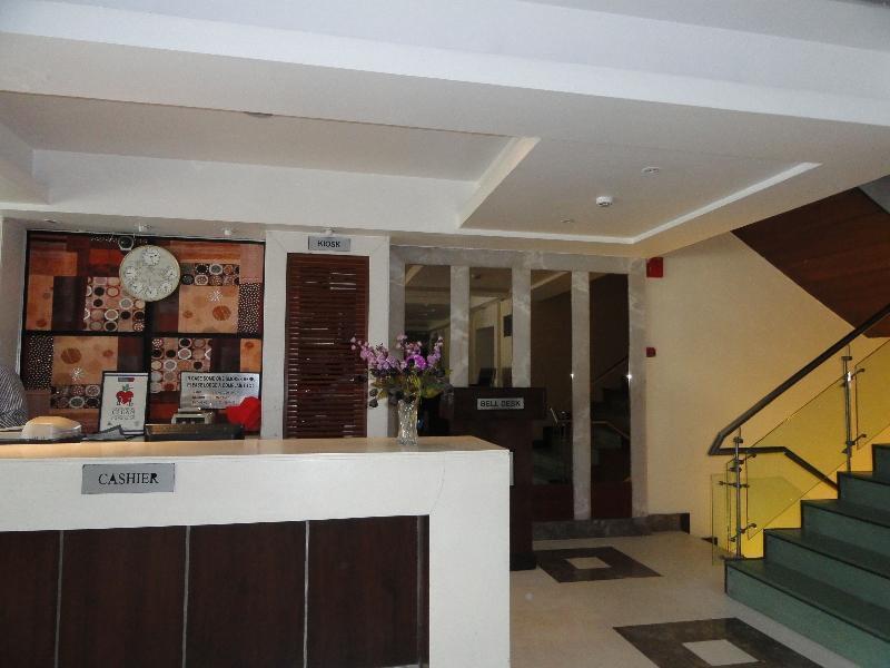Western Court Chandīgarh Dış mekan fotoğraf
