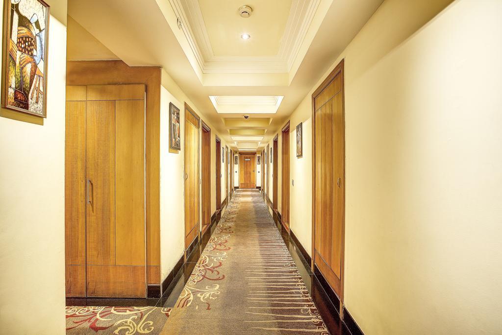 Western Court Chandīgarh Dış mekan fotoğraf